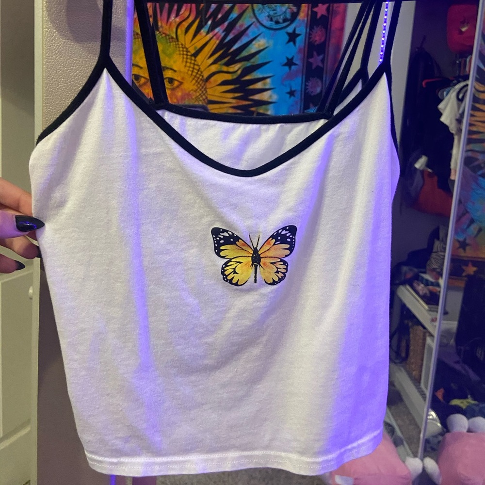 **SOLD**Butterfly Tank !